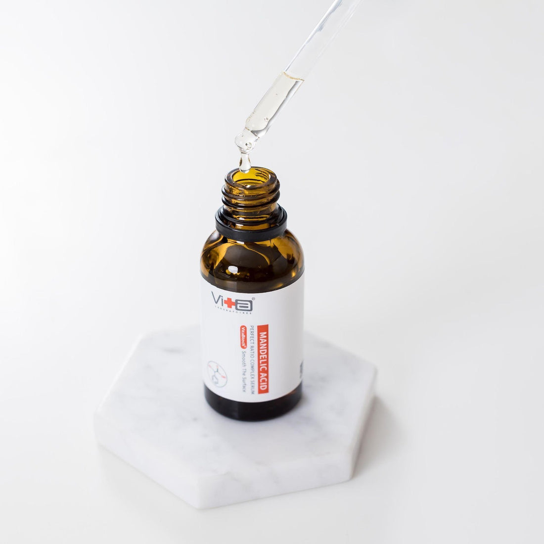 How To Properly Exfoliate Your Skin Using Mandelic Acid Serum