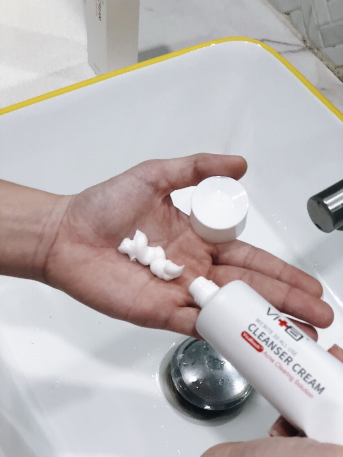 Dispense & Lather